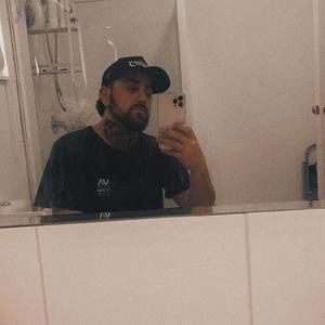 Meet your Posher, Caleb